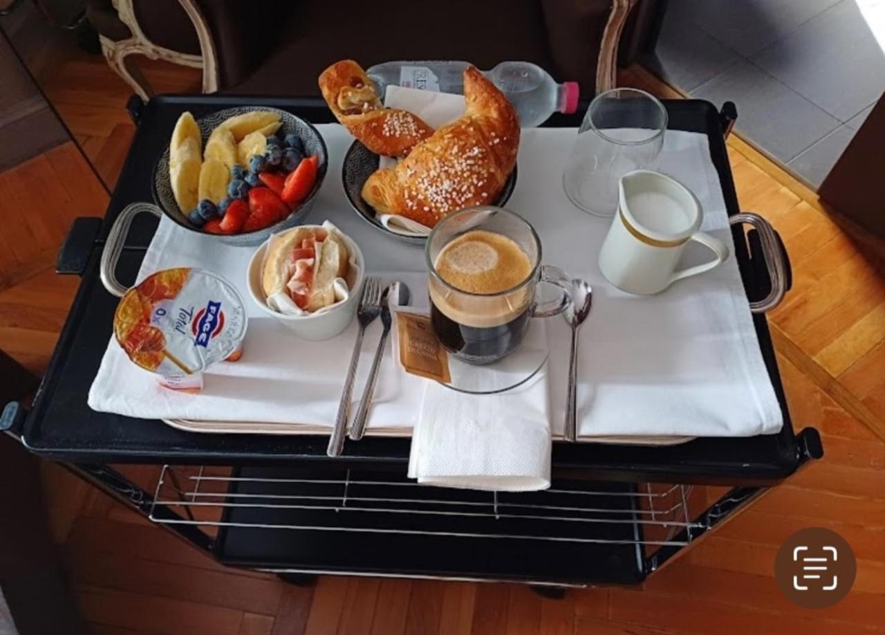 Pattini Guest House Милан Экстерьер фото